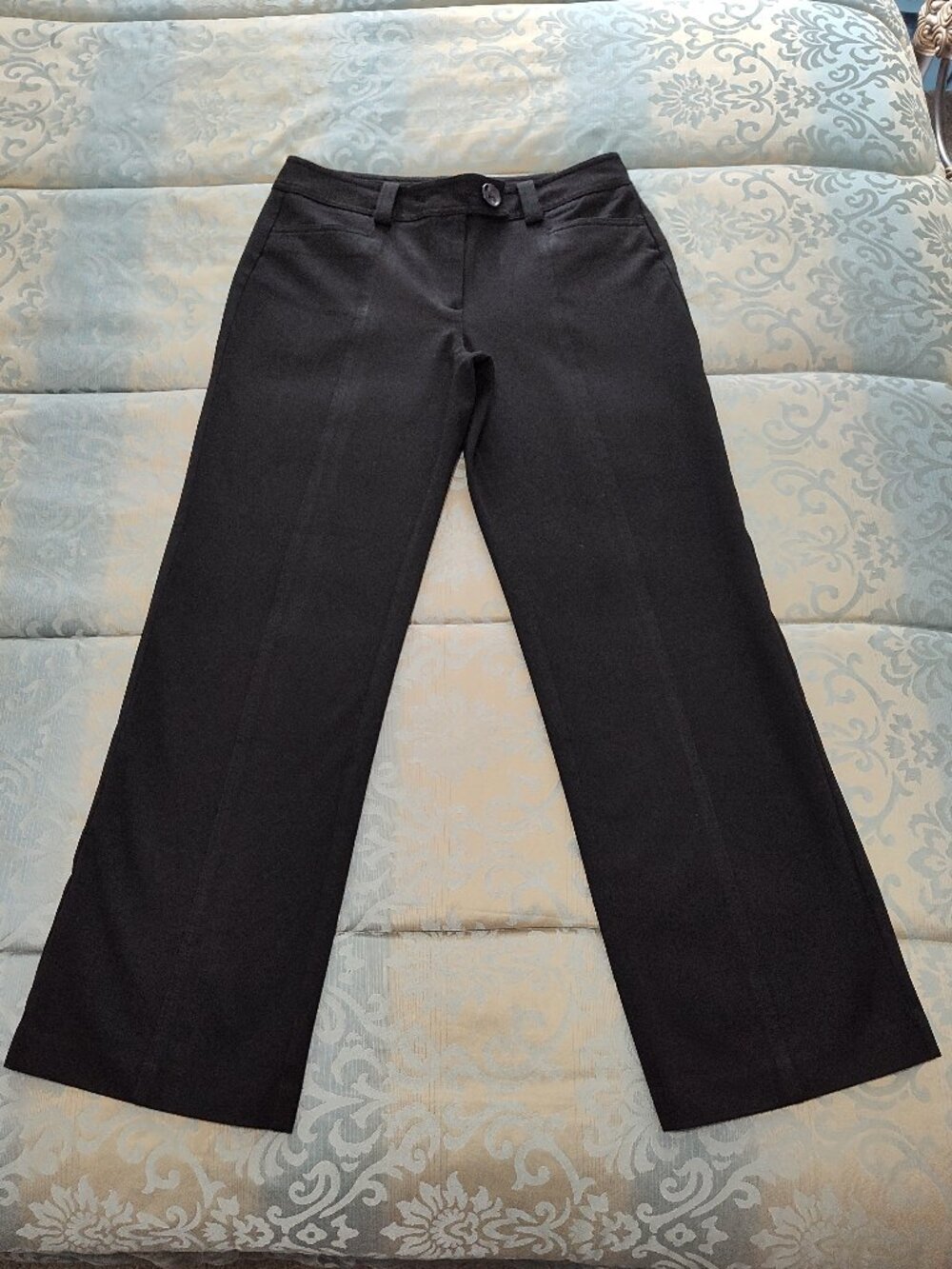 Talbots Petites stretch black dress pants, Excellent used condition, size 8
